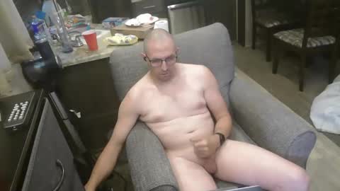 buttnaked4u1 online show from 05-23-26, 05:50