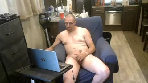 Snapshot of buttnaked4u1 chatting on 07-17-26, 07:30 buttnaked4u1 online show from 07-17-26, 07:30