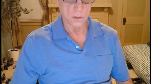 Snapshot of buttnakedfun954737 chatting on 01-06-26, 10:41 Miles online show from 01-06-26, 10:41