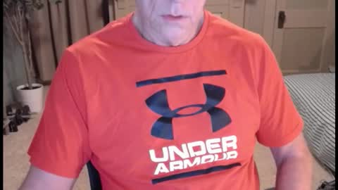 Snapshot of buttnakedfun954737 chatting on 01-17-26, 12:10 Miles online show from 01-17-26, 12:10