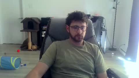 Snapshot of buttsmasher666 chatting on 06-08-26, 11:05 Astaroth Angel online show from 06-08-26, 11:05