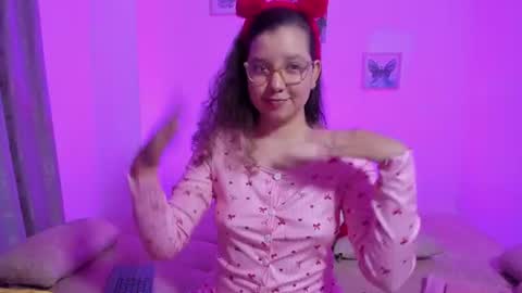 BUNNY BELLA online show from 08-02-26, 03:27