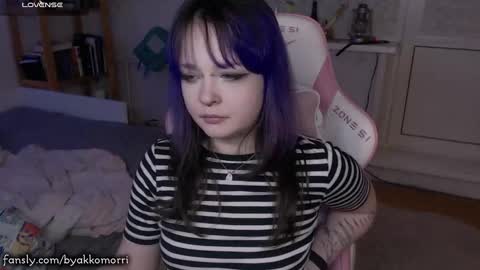 Snapshot of byakkomoriko chatting on 02-01-25, 02:45 morri online show from 02-01-25, 02:45