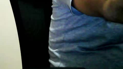 Snapshot of bydevils chatting on 02-18-25, 05:31 bydevils online show from 02-18-25, 05:31