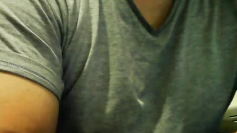 Snapshot of bydevils chatting on 02-20-25, 04:14 bydevils online show from 02-20-25, 04:14