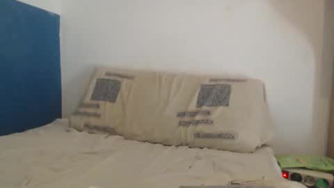 Snapshot of c0llinfarrell chatting on 12-02-24, 12:07 Collin Farrel online show from 12-02-24, 12:07