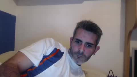 Snapshot of c0llinfarrell chatting on 12-07-24, 11:34 Collin Farrel online show from 12-07-24, 11:34