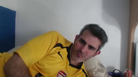 Snapshot of c0llinfarrell chatting on 12-21-24, 11:22 Collin Farrel online show from 12-21-24, 11:22