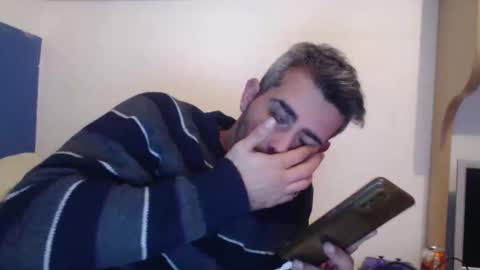 Snapshot of c0llinfarrell chatting on 12-24-24, 07:00 Collin Farrel online show from 12-24-24, 07:00