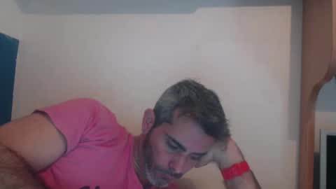 Snapshot of c0llinfarrell chatting on 12-27-24, 11:17 Collin Farrel online show from 12-27-24, 11:17