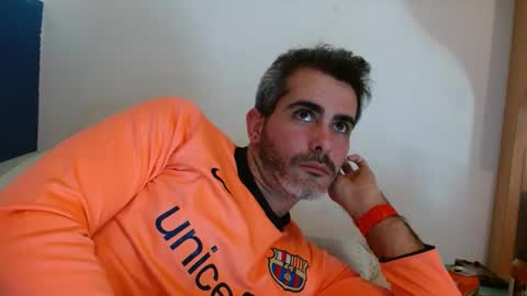 Snapshot of c0llinfarrell chatting on 02-05-25, 11:55 Collin Farrel online show from 02-05-25, 11:55