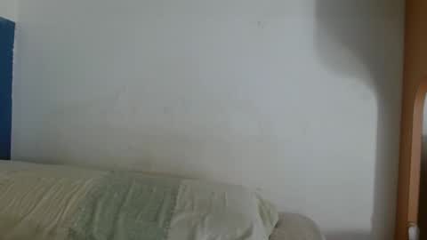 Snapshot of c0llinfarrell chatting on 02-12-25, 01:06 Collin Farrel online show from 02-12-25, 01:06