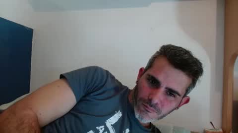 Snapshot of c0llinfarrell chatting on 02-17-25, 12:16 Collin Farrel online show from 02-17-25, 12:16