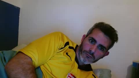 Snapshot of c0llinfarrell chatting on 02-20-25, 10:26 Collin Farrel online show from 02-20-25, 10:26