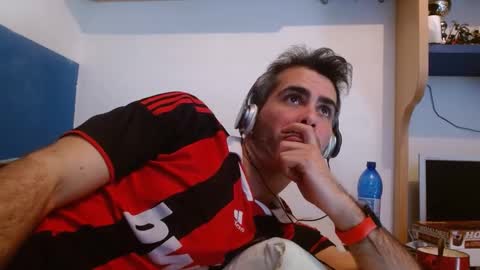 Snapshot of c0llinfarrell chatting on 03-11-25, 11:44 Collin Farrel online show from 03-11-25, 11:44