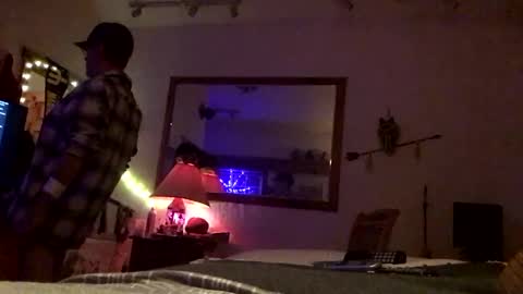 Snapshot of cabana1965 chatting on 09-19-25, 07:10 cabana1965 online show from 09-19-25, 07:10