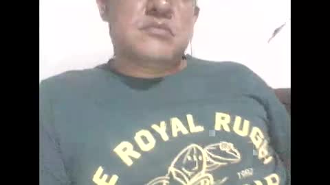 Snapshot of cachito83915 chatting on 05-23-26, 04:39 Cachudosexy online show from 05-23-26, 04:39