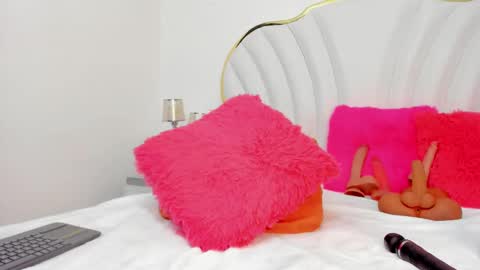 Cahitlin  online show from 02-28-25, 10:09