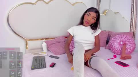 Cahitlin  online show from 09-09-25, 05:51