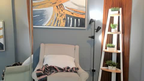 Snapshot of cailing chatting on 02-24-26, 11:08 I am Katherine online show from 02-24-26, 11:08