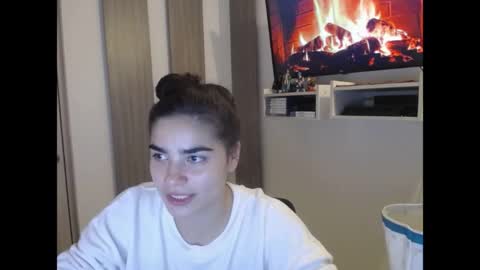 Snapshot of caitlingomez0 chatting on 05-04-26, 11:28 caitlingomez0 online show from 05-04-26, 11:28