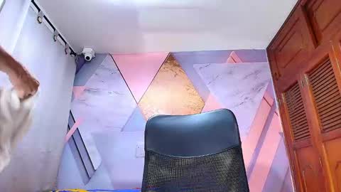 Caitlyn online show from 10-14-25, 12:44