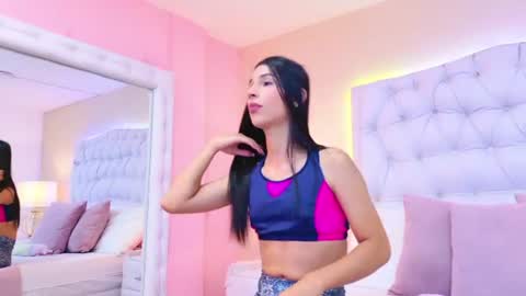 Snapshot of caitlynmillerr chatting on 06-10-26, 07:57 Caitlyn Millerr online show from 06-10-26, 07:57