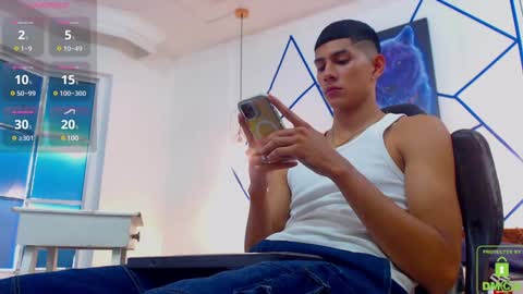 Snapshot of calavalerio chatting on 12-20-24, 08:01 Valerio online show from 12-20-24, 08:01