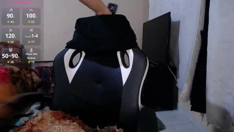 caliope_goddess1 online show from 11-11-25, 09:53