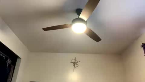 calishop1 online show from 11-23-25, 07:46