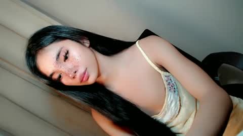 Snapshot of call_me_nina chatting on 06-24-26, 12:20 call_me_nina online show from 06-24-26, 12:20