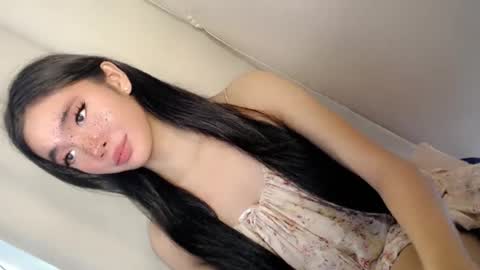 Snapshot of call_me_nina chatting on 07-14-26, 02:05 call_me_nina online show from 07-14-26, 02:05