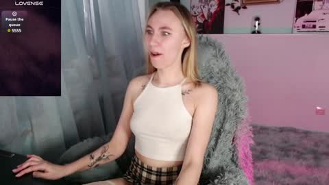 Snapshot of callerbowltim chatting on 12-12-24, 09:19 alextim online show from 12-12-24, 09:19