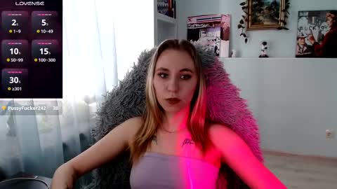 Snapshot of callerbowltim chatting on 02-20-25, 09:55 alextim online show from 02-20-25, 09:55