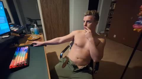 Looking for horney women Dutch online show from 12-06-24, 07:12