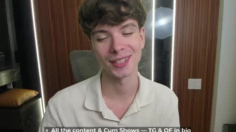 Hey I am Calvin  online show from 04-17-26, 05:16