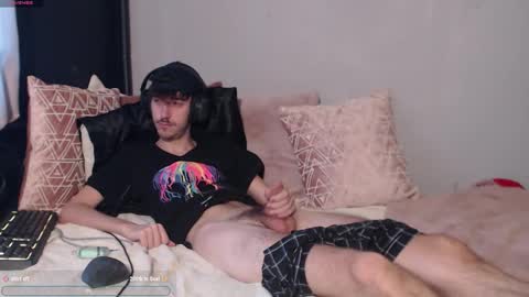 Snapshot of calvin_tanner chatting on 10-12-25, 06:07 calvin_tanner online show from 10-12-25, 06:07