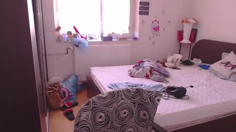 Snapshot of calvinjohnlad chatting on 03-08-25, 01:57 Calvinjohnlad online show from 03-08-25, 01:57