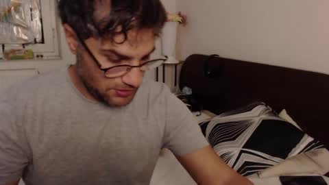 Calvinjohnlad online show from 11-26-25, 06:31