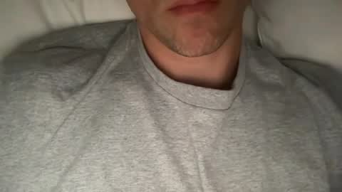 Snapshot of calvinzz chatting on 06-22-26, 04:04 calvinzz online show from 06-22-26, 04:04