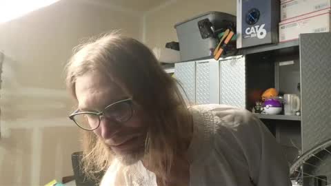 Snapshot of calypsocabal chatting on 05-13-26, 12:52 Calypso online show from 05-13-26, 12:52