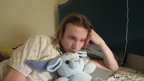 Snapshot of calypsocabal chatting on 06-16-26, 06:27 Calypso online show from 06-16-26, 06:27