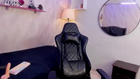 cam_xman online show from 11-21-25, 02:38