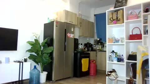 Princess online show from 11-17-25, 08:58