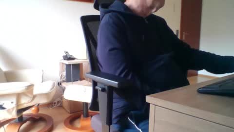 camcologne online show from 02-10-26, 09:13