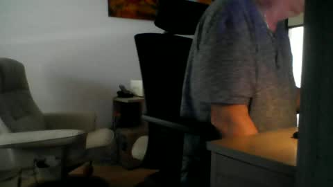 Snapshot of camcologne chatting on 06-22-26, 02:14 camcologne online show from 06-22-26, 02:14