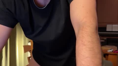 Snapshot of camdarko chatting on 01-28-25, 02:32 camdarko online show from 01-28-25, 02:32