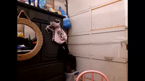 Camden online show from 10-03-25, 01:24