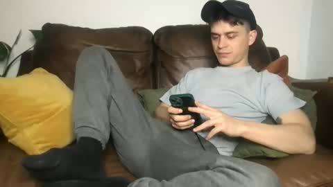 CamDoAttitude online show from 04-11-26, 09:30