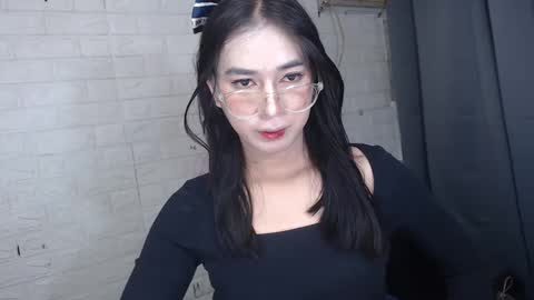 camela_star online show from 01-31-25, 11:56